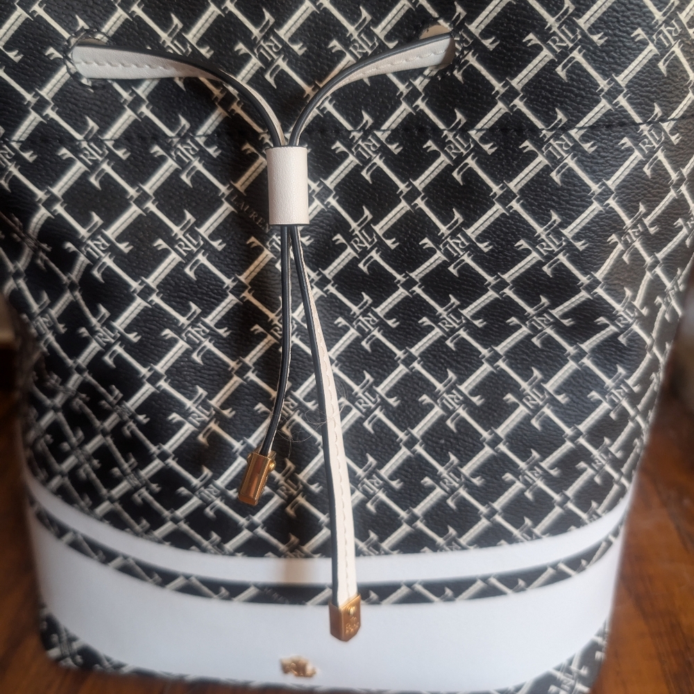 Lauren Ralph Lauren Black/White Drawstring Logo Bag